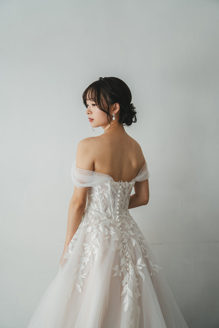 2024 New Arrival  ウェディングドレス（Marsa)　中野店