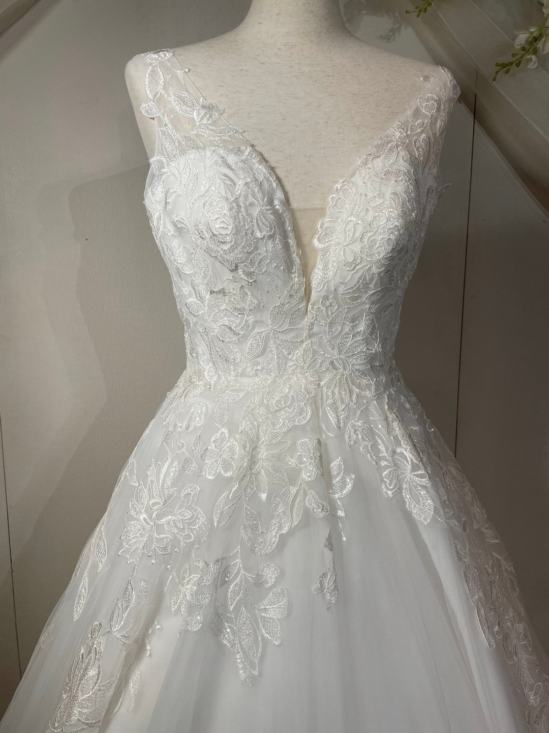 クリーニング済エニーブライダル【Annie Bridal】11号 後ろ編上げ｜ファッション