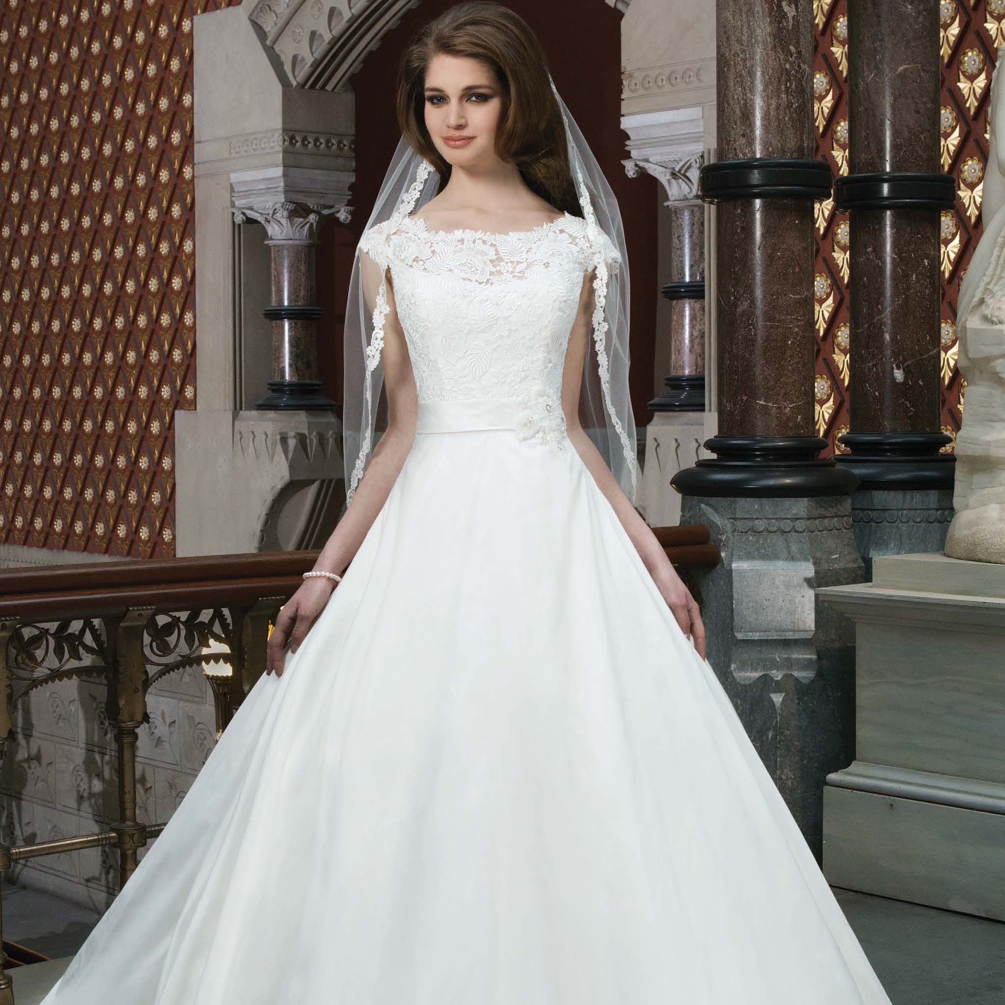 Justin Alexander – Annie Bridal