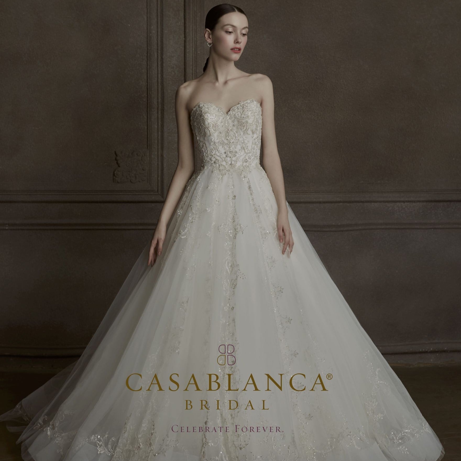 12月18日15時閉店! ガンダムシードラカス・クラインウエディングドレス カサブランカ ウェディングドレス US4 （wedding dress