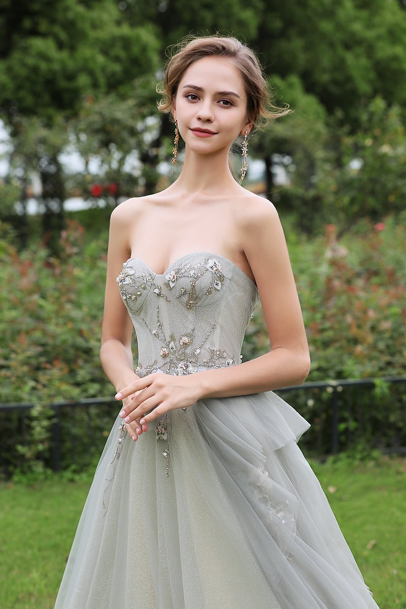 Tia/ﾃｨｱ 【中野店(本店)】 – Annie Bridal